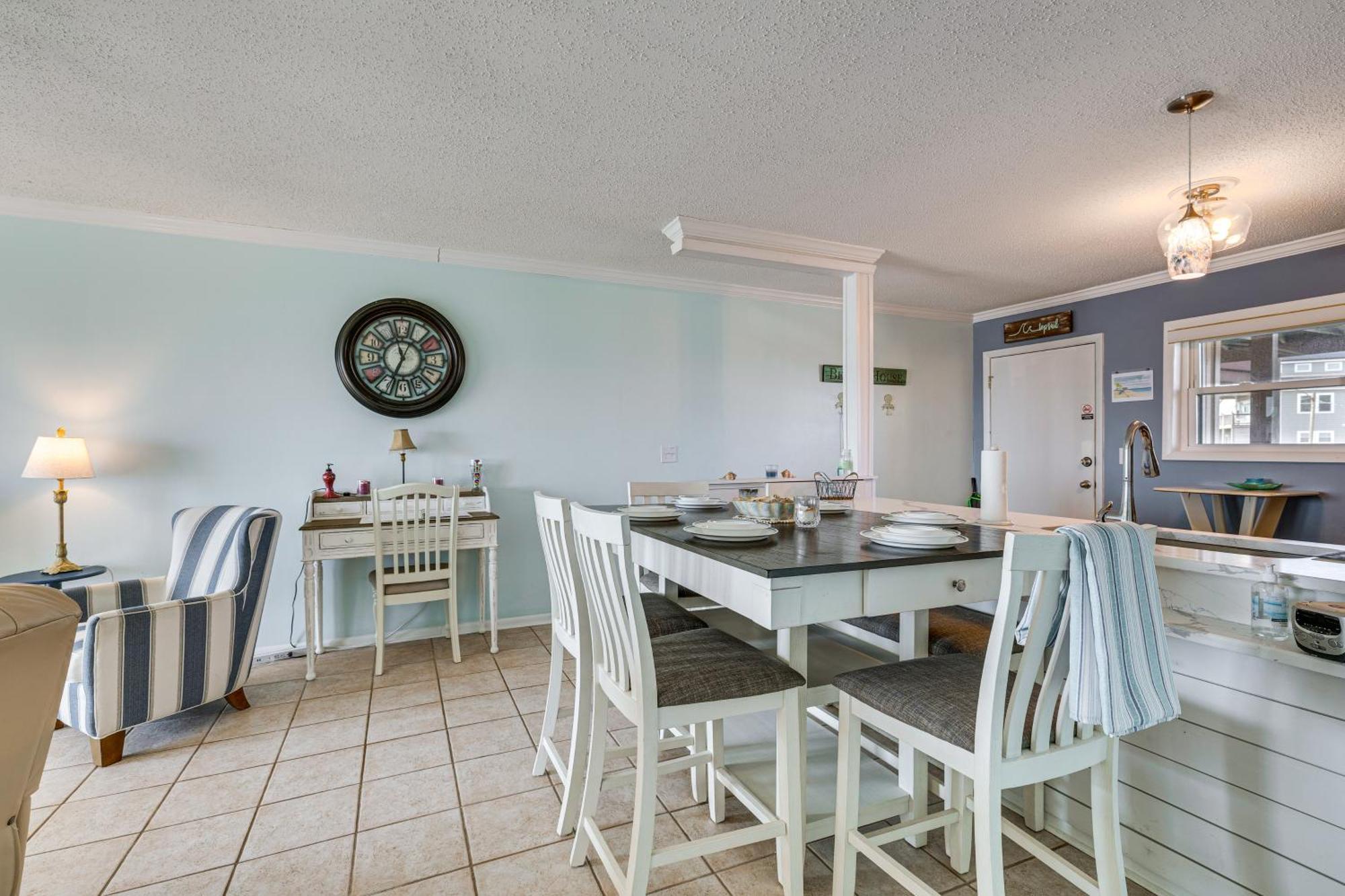 Steps To The Beach Oceanfront Condo With Lanai! Норт Топсейл Бийч Екстериор снимка