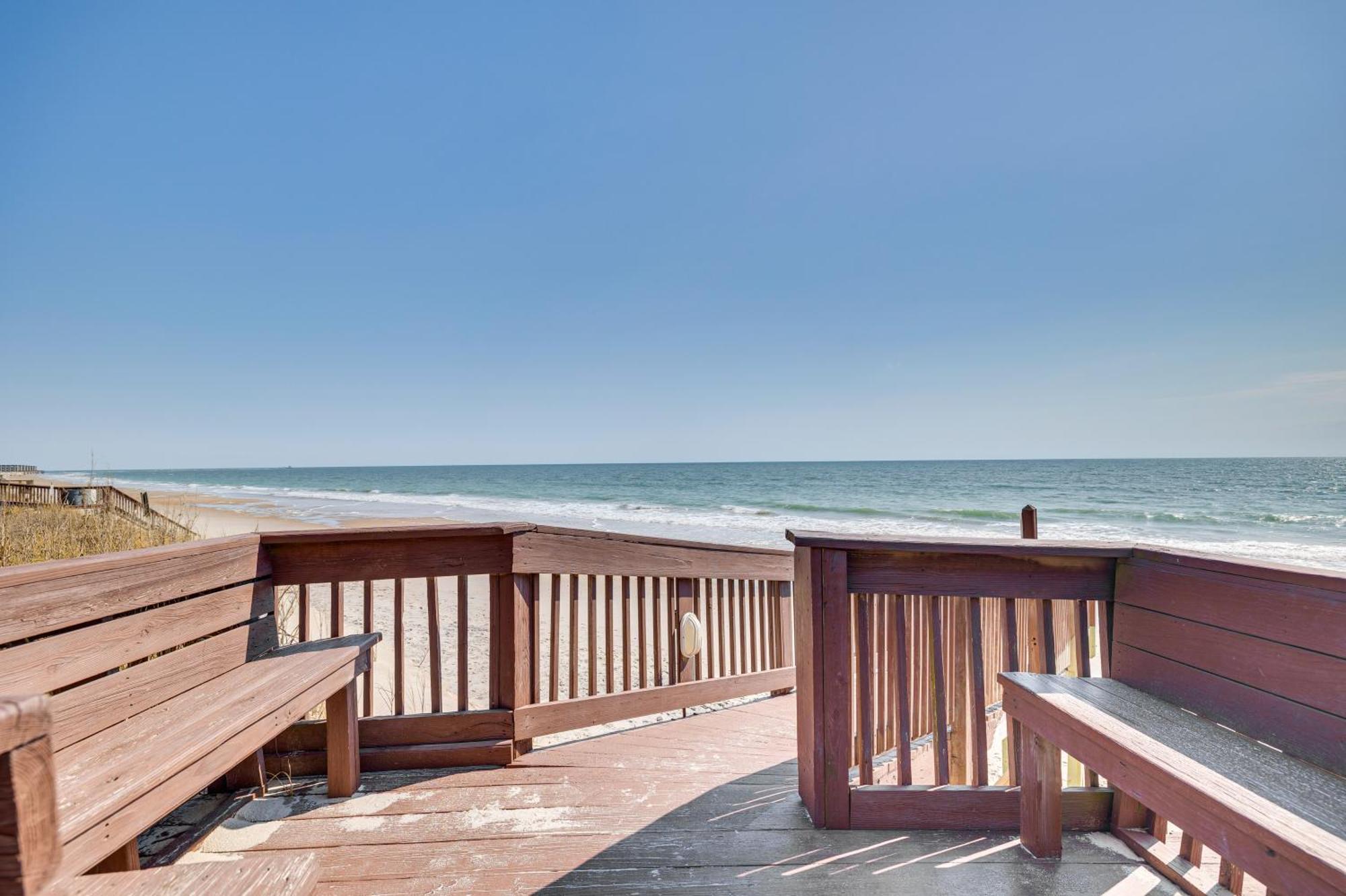 Steps To The Beach Oceanfront Condo With Lanai! Норт Топсейл Бийч Екстериор снимка