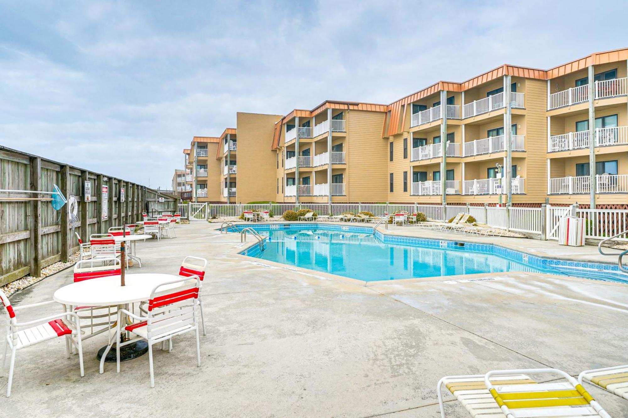 Steps To The Beach Oceanfront Condo With Lanai! Норт Топсейл Бийч Екстериор снимка