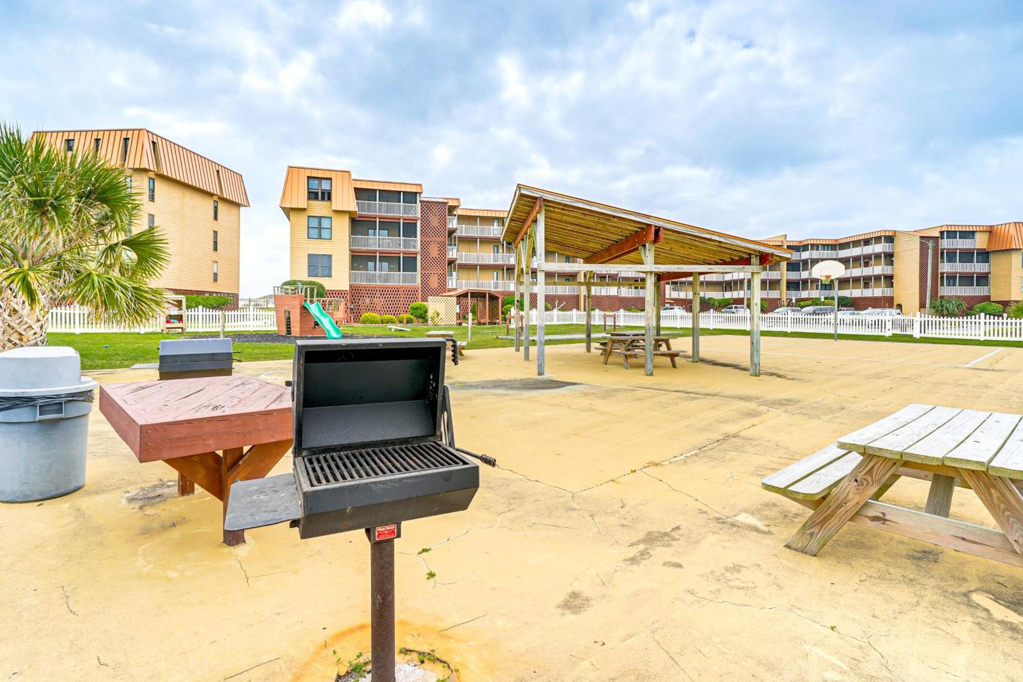 Steps To The Beach Oceanfront Condo With Lanai! Норт Топсейл Бийч Екстериор снимка