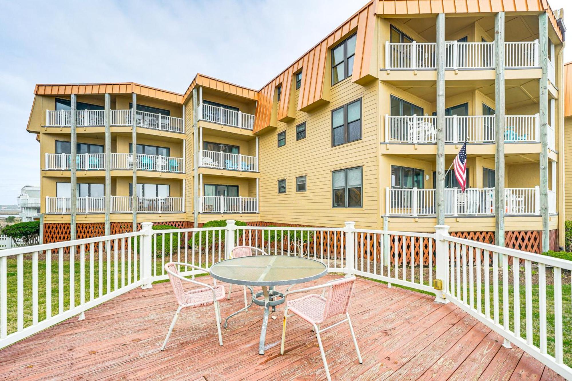 Steps To The Beach Oceanfront Condo With Lanai! Норт Топсейл Бийч Екстериор снимка