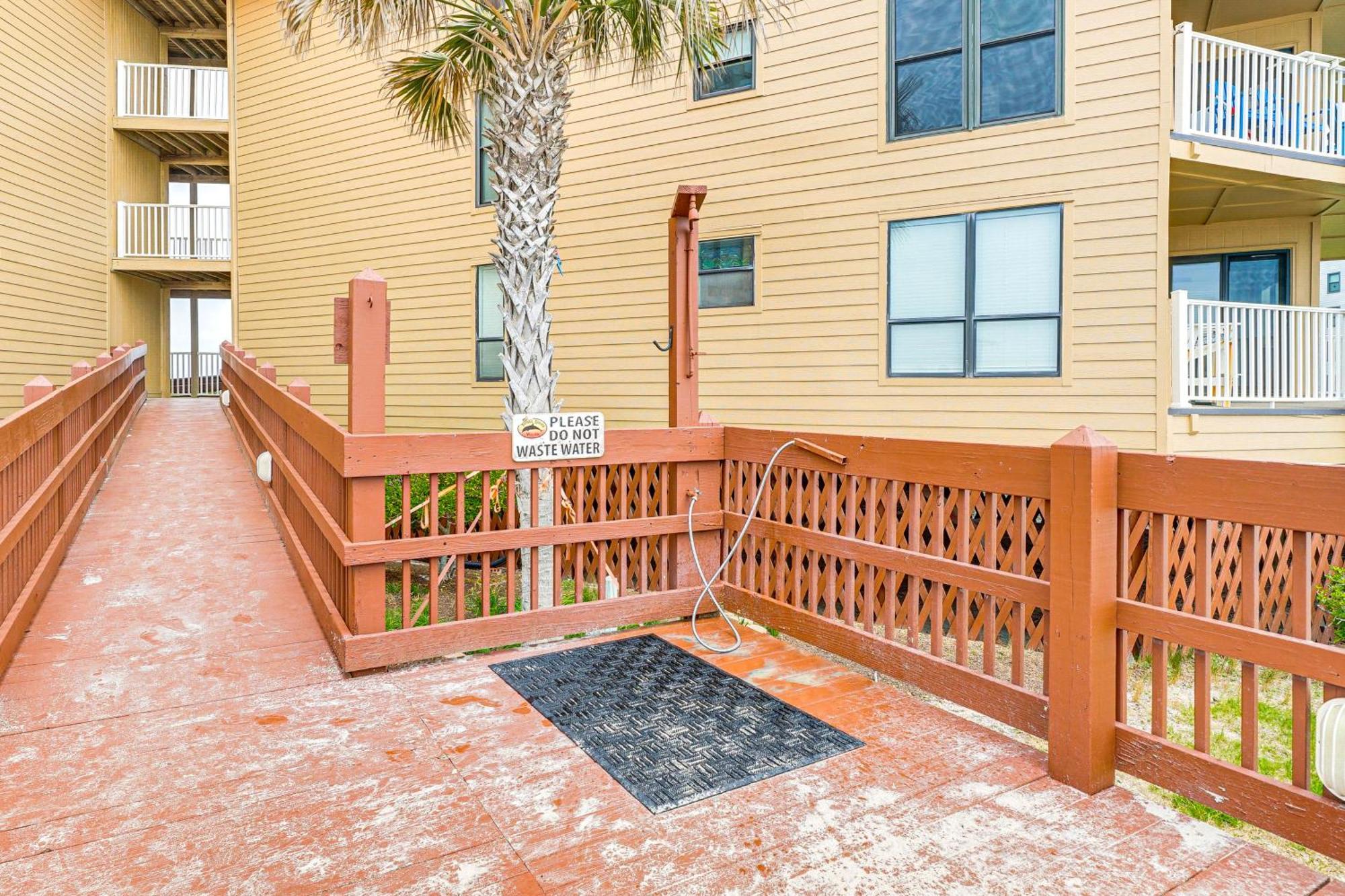 Steps To The Beach Oceanfront Condo With Lanai! Норт Топсейл Бийч Екстериор снимка